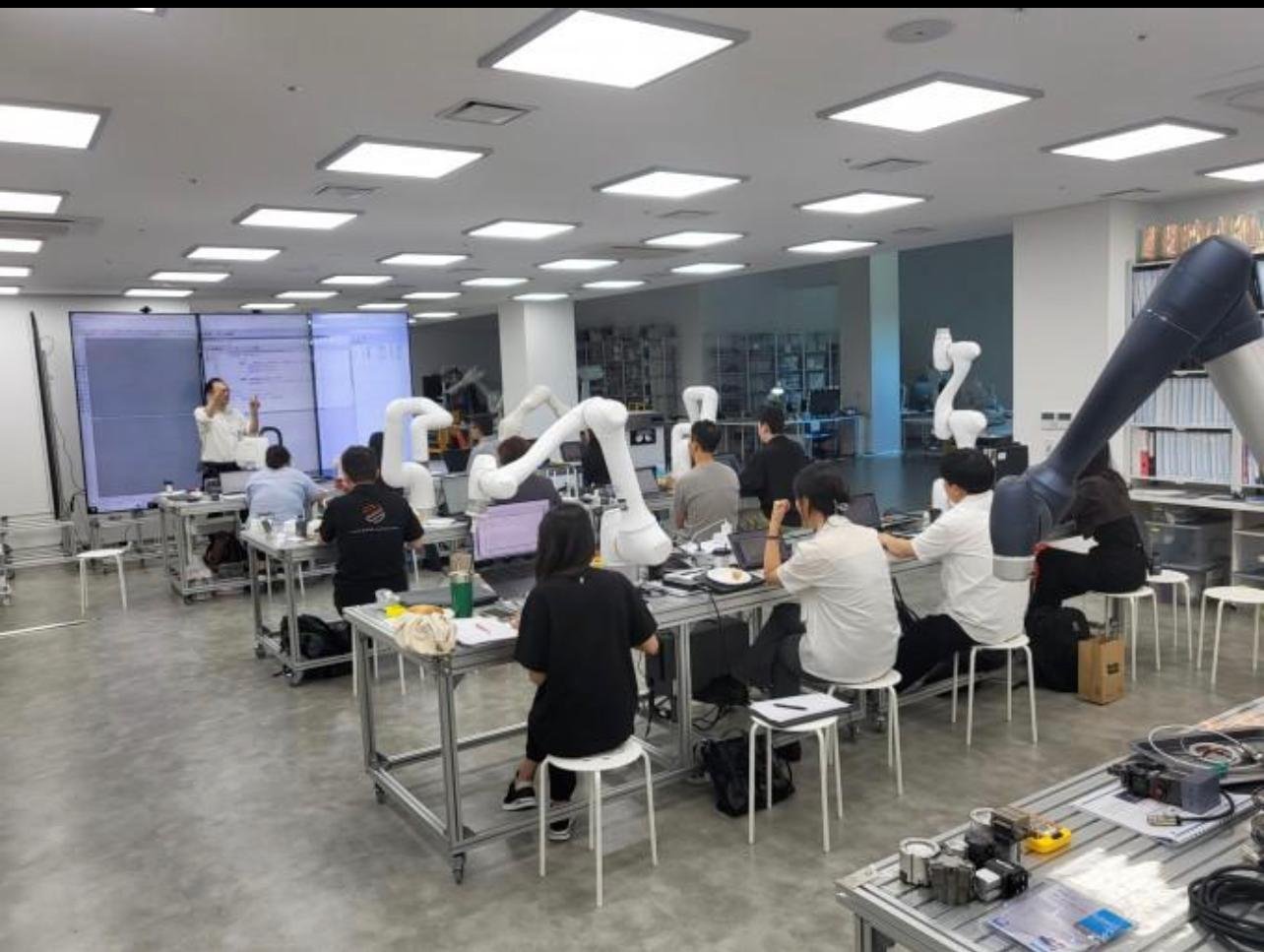 Training session in progress at an industrial machine