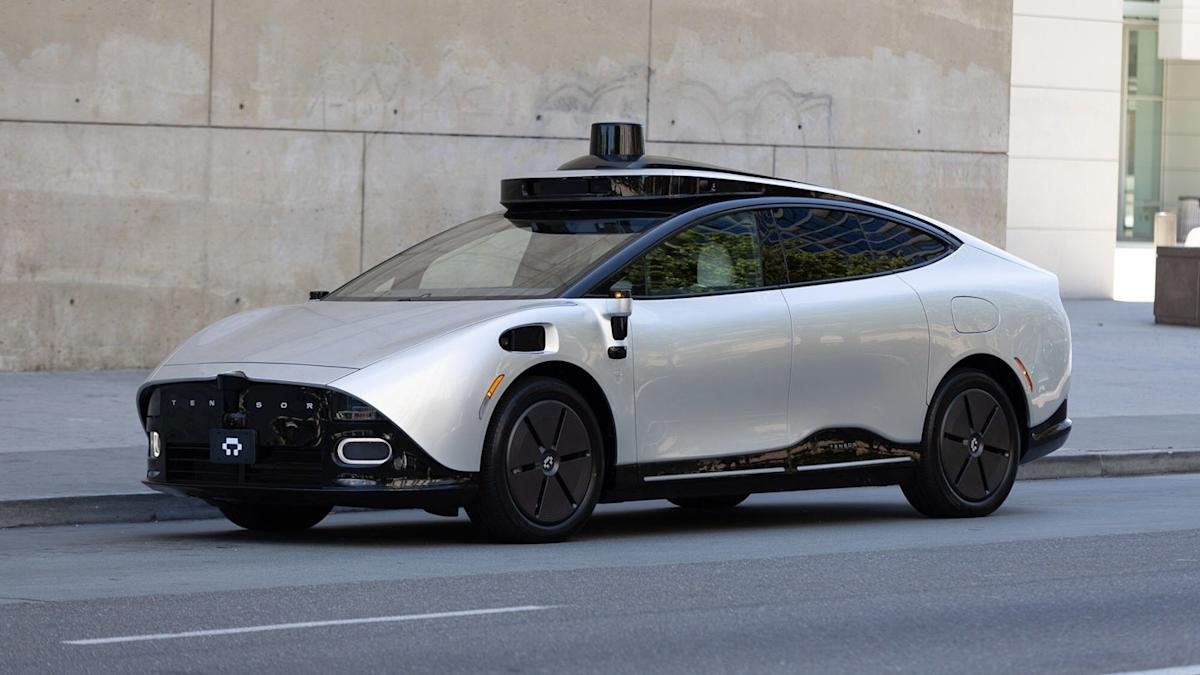 Autonomous site hauler