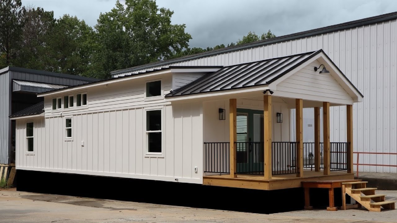 Modular home under construction